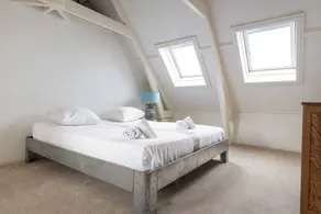 Flat with terrace - Image 5