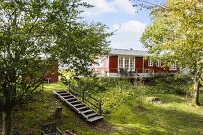 Charming and modern cottage 5 minutes walk from Søndbjerg Beach. - Image 2