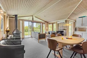 Fully equipped holiday home with terrace, garden & barbeque | Dogs allowed - Image 4