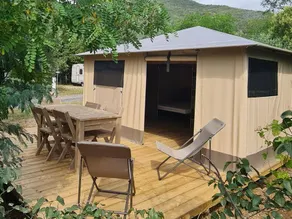 Nice bungalow with terrace | Pets are welcome - Image 4