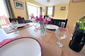 Cottage with garden - Image 5