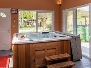 Charming Cottage in Burgundy with Spa, Hammam, and Japanese Garden - Image 3