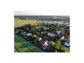 Children-friendly lovely flat with garden & barbeque | Garden view | Dogs allowed - Image 3