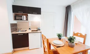 Swimming pool, balcony, parking, tv, ski locker, 20m², Ax-Les-Thermes - Image 4
