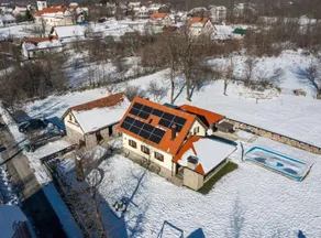 Lovinac Spa by Režek Three bedroom villa with pool and hot tub - Image 3