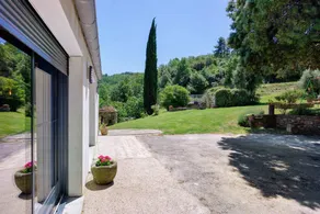 Children-friendly charming holiday home with BBQ, terrace & pool | Mountain view - Image 4