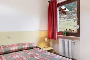 Apartment with garden & terrace | Garden view | Pets allowed - Image 2