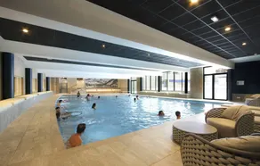 Appartement avec sauna, piscine et terrasse - Image 3