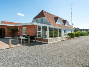 Holiday home with terrace, barbeque & sauna - Image 2