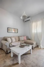 "Despina's Terrace" with 4 bedrooms and 4 bathrooms - Image 3