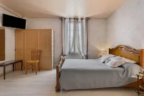 Child-friendly bed and breakfast with terrace, garden & pool | Garden view | Pets are welcome - Image 4