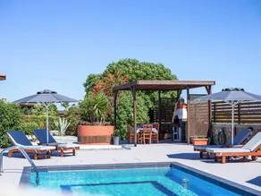 Fully equipped house with private pool, BBQ & garden | Close to the beach - Image 5