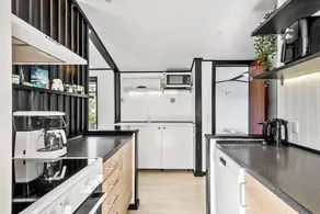 Holiday home with terrace - Image 4