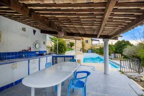 Wohnung mit Pool, Grill und Terrasse | Bergblick - Image 2