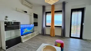 Flat with terrace & barbecue | Sea view - Image 3
