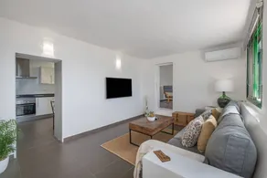 House with fast internet | Beach view - Image 4