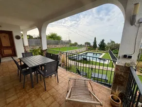 Fully equipped lovely house with terrace, BBQ & private pool | Garden view | Pets allowed - Image 5