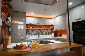 Cottage | City view - Image 3