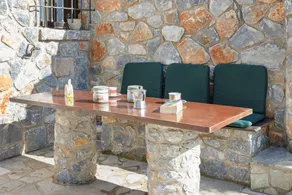 Holiday home with terrace & garden | Mountain view | Perfect for remote work - Image 5