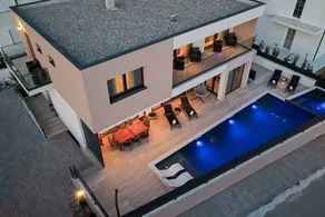 Child-friendly beautiful villa with sauna, barbeque & private pool | Pets allowed - Image 2