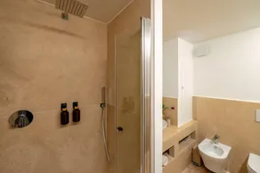 Apartment with 1 bedroom for 2 persons - Image 4