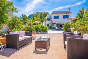 Familienorientiertes Chalet mit Terrasse und Grill - Image 4