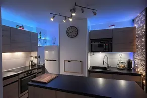 Appartement convivial et familial avec internet haut débit et jardin | Vue jardin | Parfait pour le travail à distance - Image 3