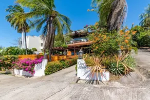 Stunning Home with Brand-New Guesthouse and Oceanview Terrace with Private Swimming Pool & Hot Tub - Image 2