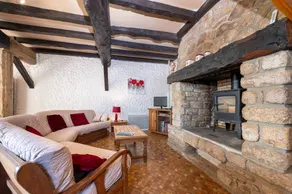Child-friendly lovely cottage with garden, terrace & barbecue - Image 4