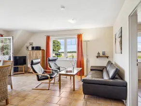 Comfortable Apartment in Insel Poel with Sauna - Image 2