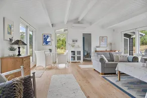 Ample house with terrace & BBQ - Image 2
