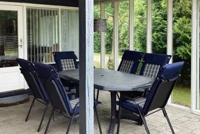 Fully equipped house with terrace - Image 2