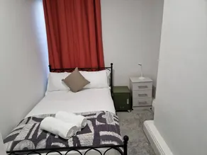 Appartement avec jardin - Image 3
