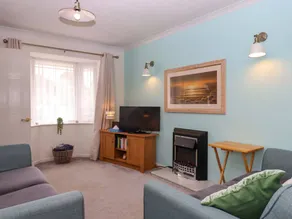 Cottage with garden - Image 4