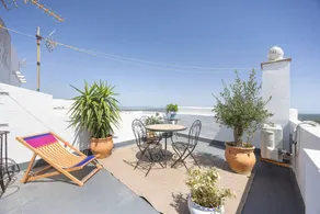 Holiday home with terrace & BBQ | Beach view | Perfect for remote work - Image 2