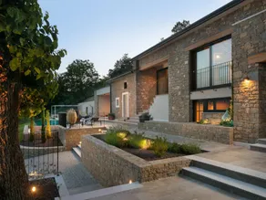 Ferienhaus mit Garten, privatem Pool und Terrasse | Naturblick - Image 2