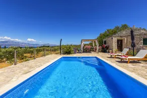 Child-friendly charming holiday home - Image 3