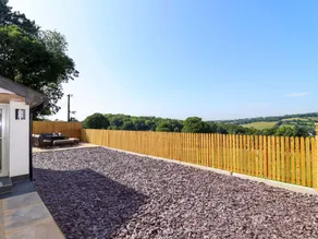Family-friendly nice cottage with garden | Pets are welcome - Image 3