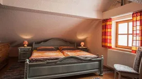 Family-friendly holiday apartment with terrace, BBQ & garden | Garden view - Image 5