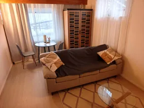 Charming flat with heated pool - Image 4
