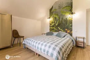 Gîte avec barbecue, terrasse et jardin - Image 2