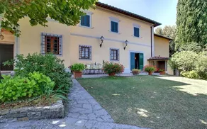 Villa avec jardin, piscine et terrasse | Vue panoramique - Image 2