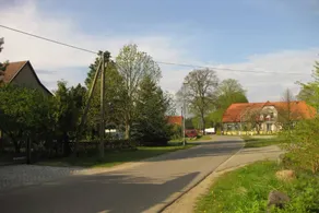 Holiday home with terrace - Image 4