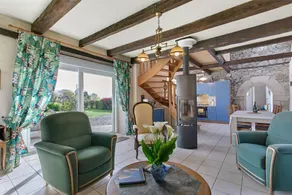 Fully equipped holiday home with barbeque, terrace & garden | Garden view | Dogs allowed - Image 2