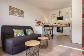 Gite with garden, BBQ & terrace - Image 3