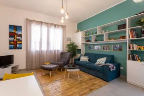 Merveilleuse maison de vacances adaptée aux familles avec terrasse, internet haut débit et barbecue | Vue ville | Avec animaux admis - Image 2
