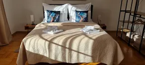 Holiday home with barbecue & garden | Mountain view - Image 3