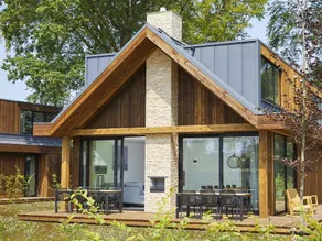 Spacious letting with 6 bedrooms for 12 persons - Image 5
