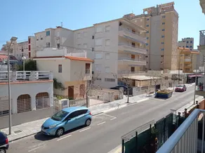 Flat with terrace | City view - Image 4