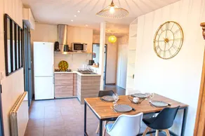 Holiday home with terrace, barbecue & garden | Garden view - Image 4